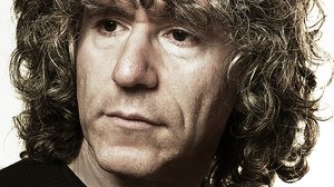 This is a picture of Steven Isserlis