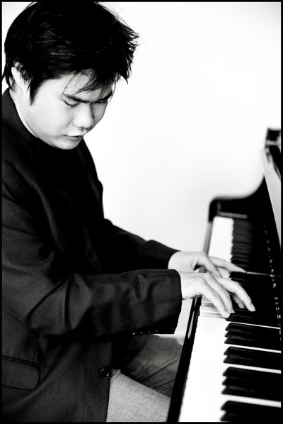 This is a picture of Nobuyuki Tsujii
