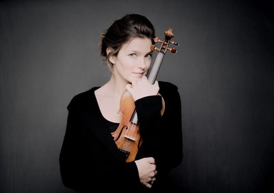 This is a picture of Janine Jansen