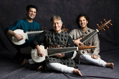 This is a picture of Amjad Ali Khan and his sons Amaan and Ayaan Ali Bangash